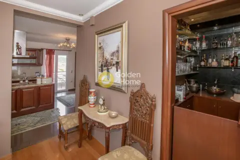Floor Apartment 234m<sup>2</sup> for rent photo 21