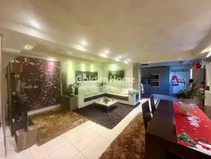 Independent Maisonette 367m<sup>2</sup> for sale photo 55