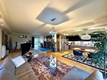 Independent Maisonette 367m<sup>2</sup> for sale photo 2