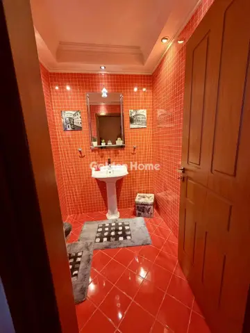 Independent Maisonette 367m<sup>2</sup> for sale photo 19