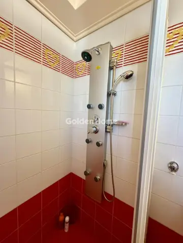 Independent Maisonette 367m<sup>2</sup> for sale photo 39