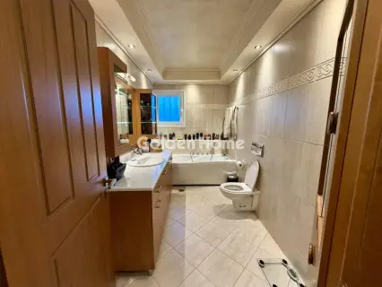 Independent Maisonette 367m<sup>2</sup> for sale photo 48