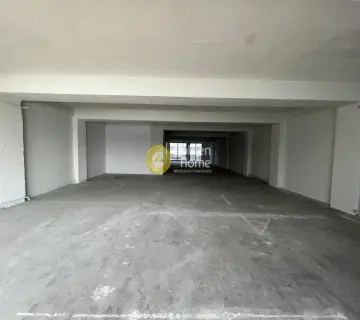 Office 280m<sup>2</sup> for rent photo 5