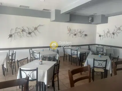 店铺 100m<sup>2</sup> for rent photo 1