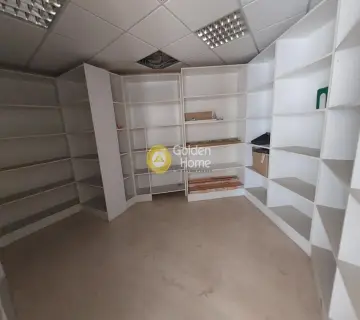 Office 320m<sup>2</sup> for rent photo 9
