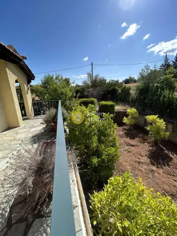 House 100m<sup>2</sup> for sale photo 1