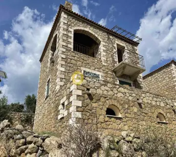 Maisonette Attached 131m<sup>2</sup> for sale photo 4