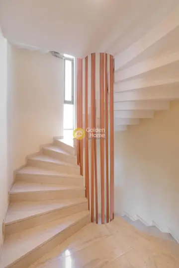 Floor Apartment 180m<sup>2</sup> for sale photo 35
