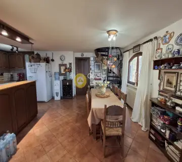 House 230m<sup>2</sup> for sale photo 9