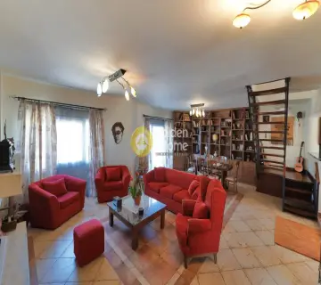 Independent Maisonette 475m<sup>2</sup> for sale photo 17