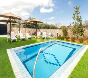 Residence complex 305m<sup>2</sup> for sale photo 2