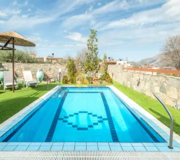 Residence complex 305m<sup>2</sup> for sale photo 1