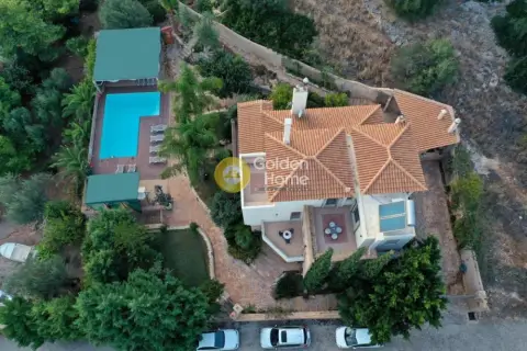 Hotel 400m<sup>2</sup> for sale photo 2