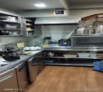 Κατάστημα 300τ.μ. προς πώληση φωτογραφία 4663482