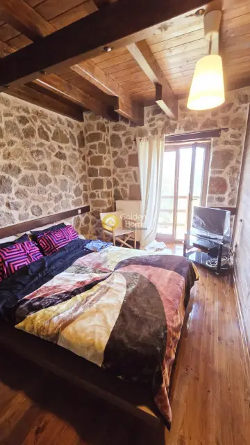 Maisonette Attached 206m<sup>2</sup> for sale photo 13