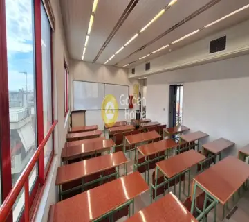 Independent Building 500m<sup>2</sup> for sale photo 32