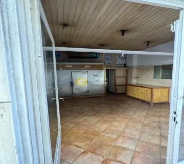 店铺 28m<sup>2</sup> for sale photo 3