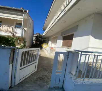 House 200m<sup>2</sup> for sale photo 7