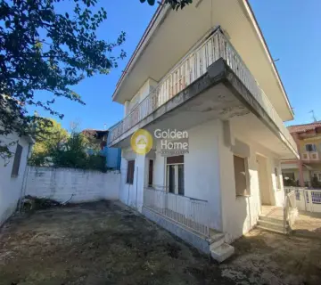 House 200m<sup>2</sup> for sale photo 1