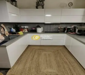 Independent Maisonette 210m<sup>2</sup> for rent photo 4506890