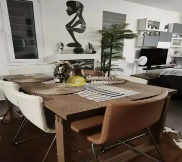 Independent Maisonette 210m<sup>2</sup> for rent photo 4506887