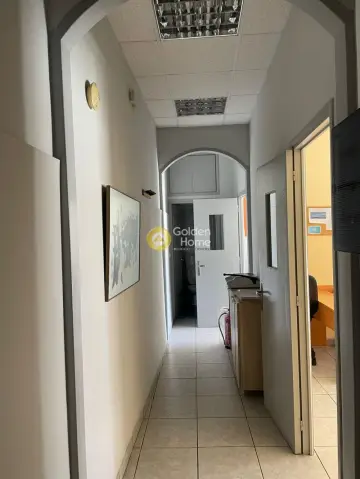 Office 65m<sup>2</sup> for rent photo 4
