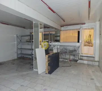 Store 45m<sup>2</sup> for rent photo 15