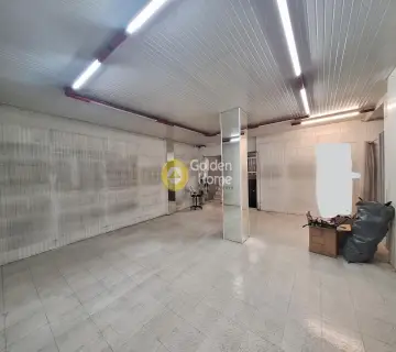 Store 45m<sup>2</sup> for rent photo 2