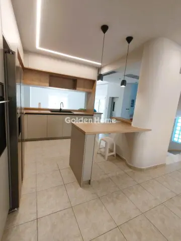 House 310m<sup>2</sup> for sale photo 5
