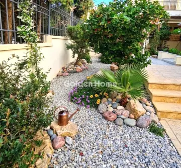 House 310m<sup>2</sup> for sale photo 23