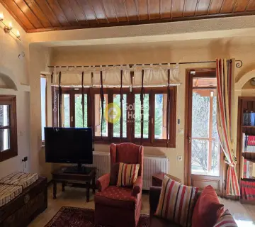 Hotel 250m<sup>2</sup> for sale photo 14