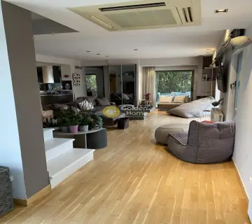 Οροφομεζονέτα 136τ.μ. προς πώληση φωτογραφία 4