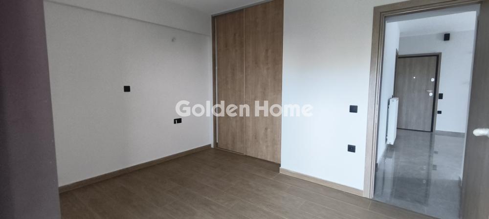 apartment in Petroupoli — Photo 8 of 14