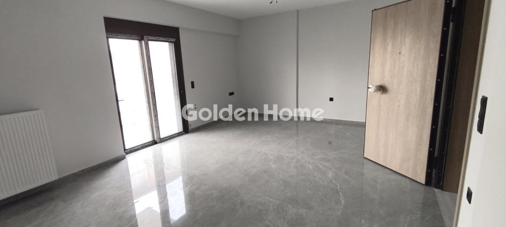 apartment in Petroupoli — Photo 4 of 14