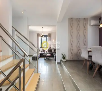 Independent Maisonette 270m<sup>2</sup> for sale photo 20