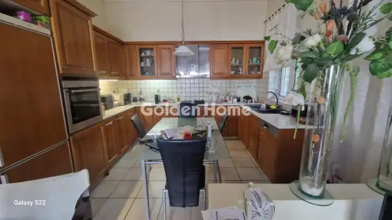 Independent Maisonette 325m<sup>2</sup> for sale photo 14