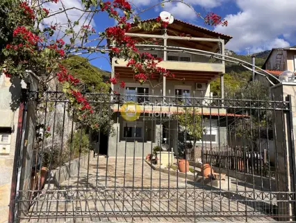 Independent Building 195m<sup>2</sup> for sale photo 4546711