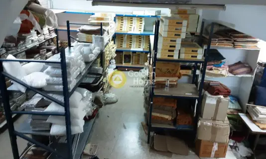 店铺 404m<sup>2</sup> for sale photo 9