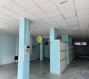 Store 535m<sup>2</sup> for rent photo 2