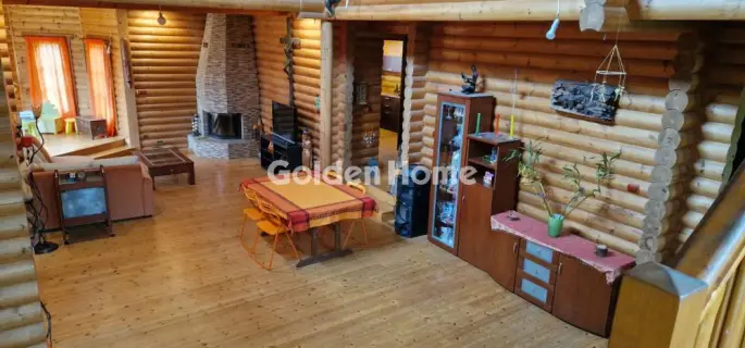 House 300m<sup>2</sup> for sale photo 2
