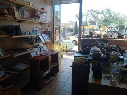 Store 60m<sup>2</sup> for rent photo 4