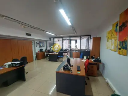 Office 118m<sup>2</sup> for rent photo 9