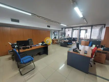 Office 118m<sup>2</sup> for rent photo 6