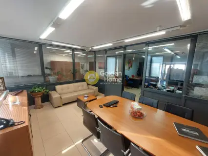 Office 118m<sup>2</sup> for rent photo 1