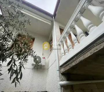 House 320m<sup>2</sup> for sale photo 37