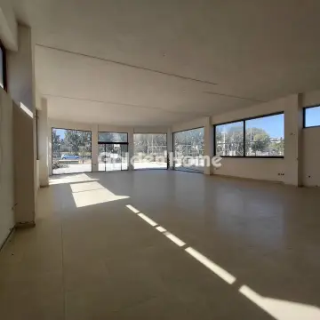 独立建筑 720m<sup>2</sup> for rent photo 1