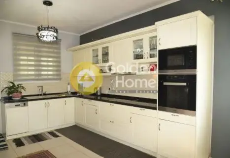 House 230m<sup>2</sup> for sale photo 14