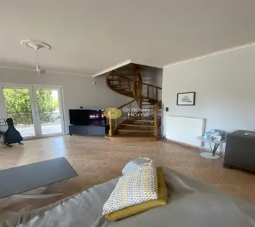 独立复式小屋 295m<sup>2</sup> for sale photo 4608137