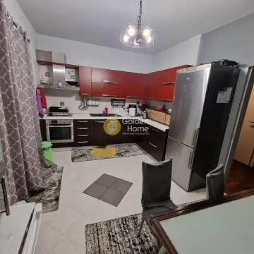 Floor Apartment 130m<sup>2</sup> for sale photo 2