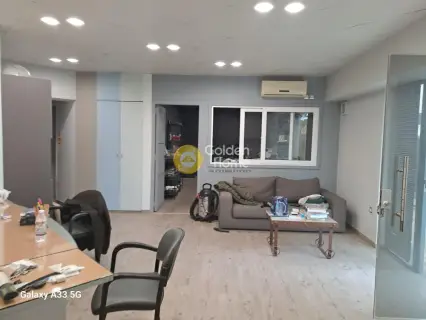 Office 320m<sup>2</sup> for rent photo 1